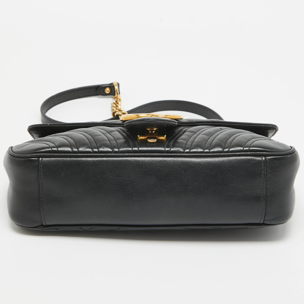 GUCCI Black Matelasse Leather Small GG Marmont Shoulder Bag