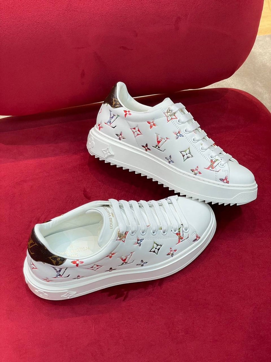 I W - NEW LUV SNEAKER