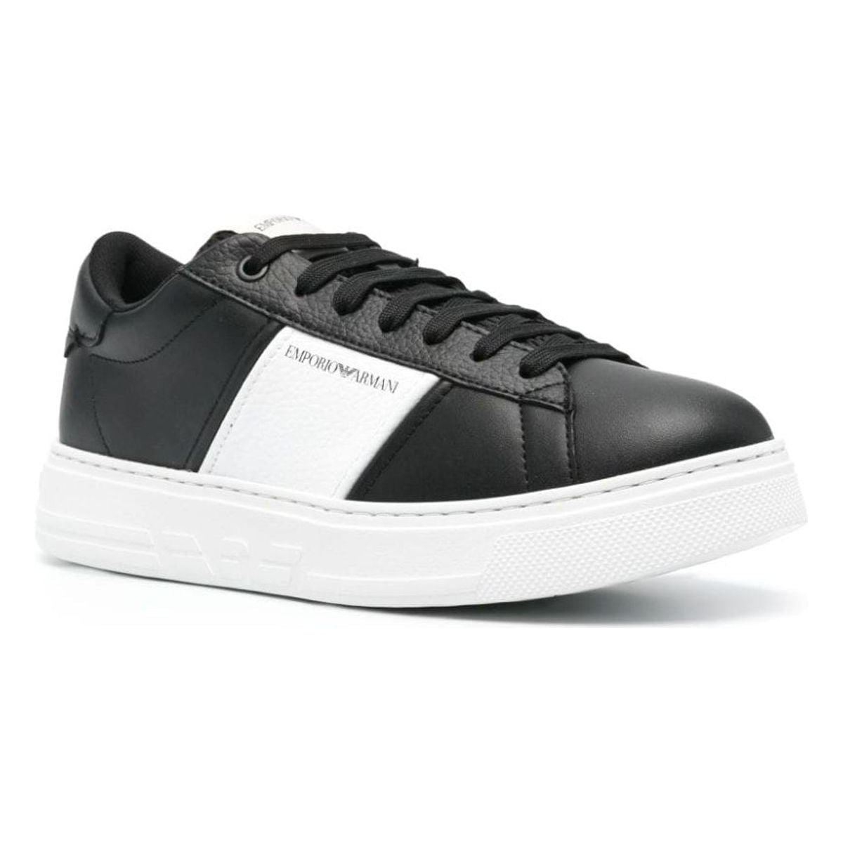 LEATHER SNEAKERS