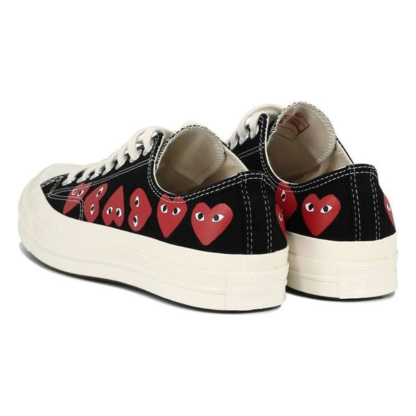 "CONVERSE X COMME DES GARÇONS PLAY" SNEAKER