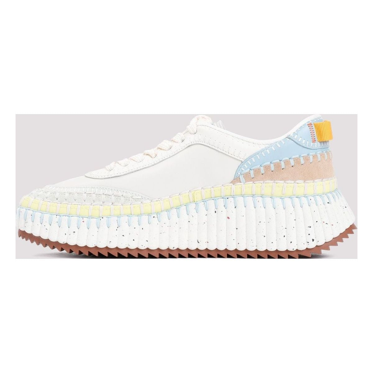 NAMA SNEAKERS