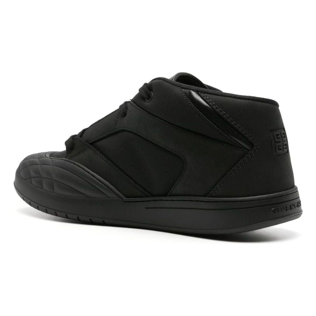 SKATE SNEAKERS