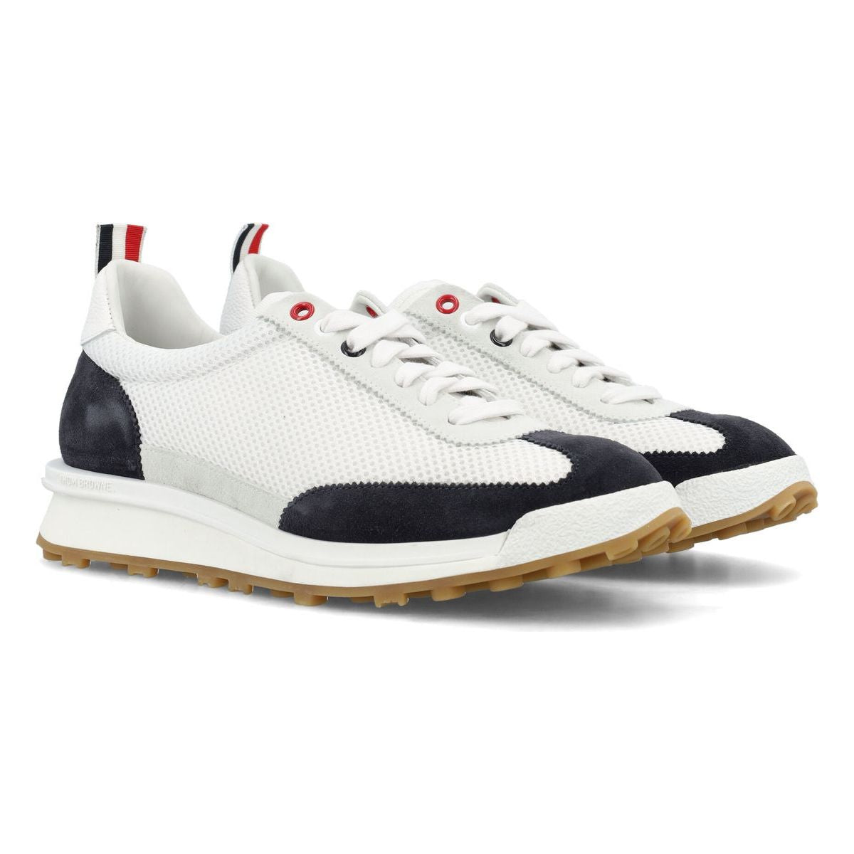 TECH RUNNER IN FINE KID SUEDE