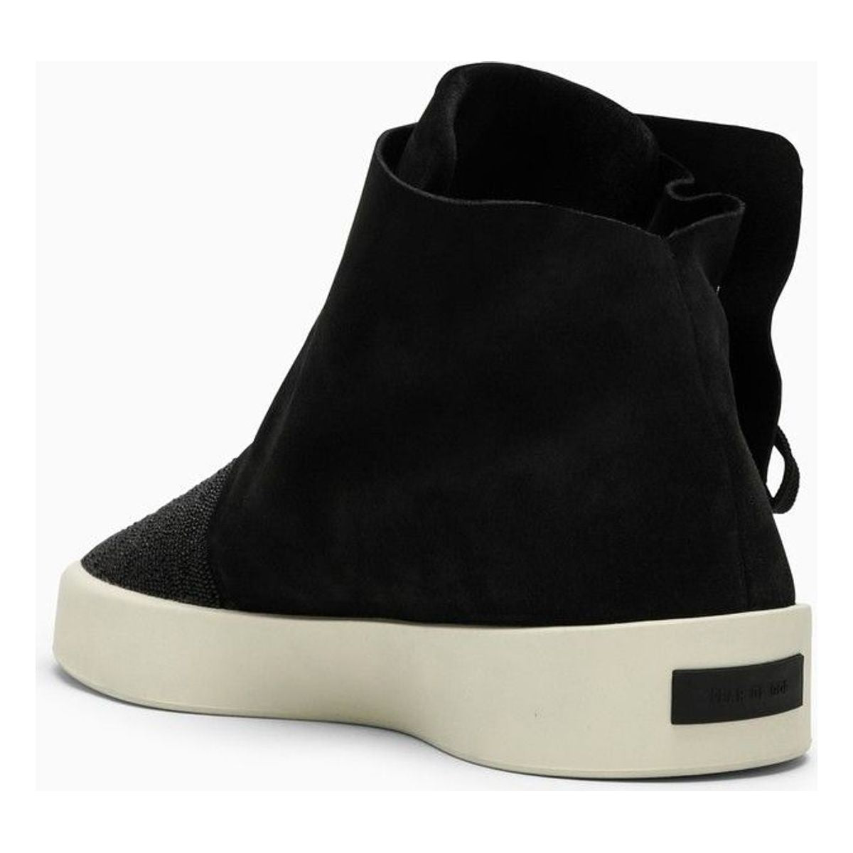 MOC HI BLACK SNEAKER