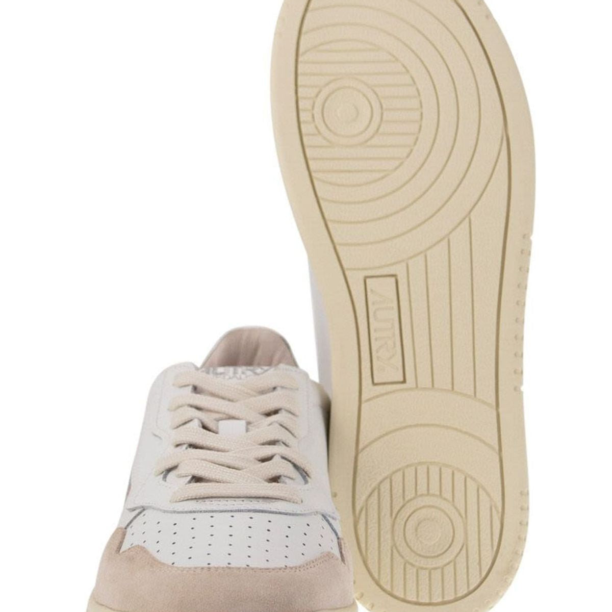 Medalist Sneakers