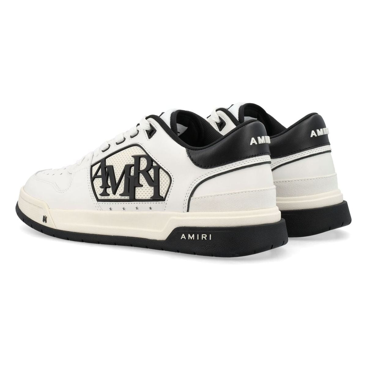 CLASSIC LOW SNEAKERS