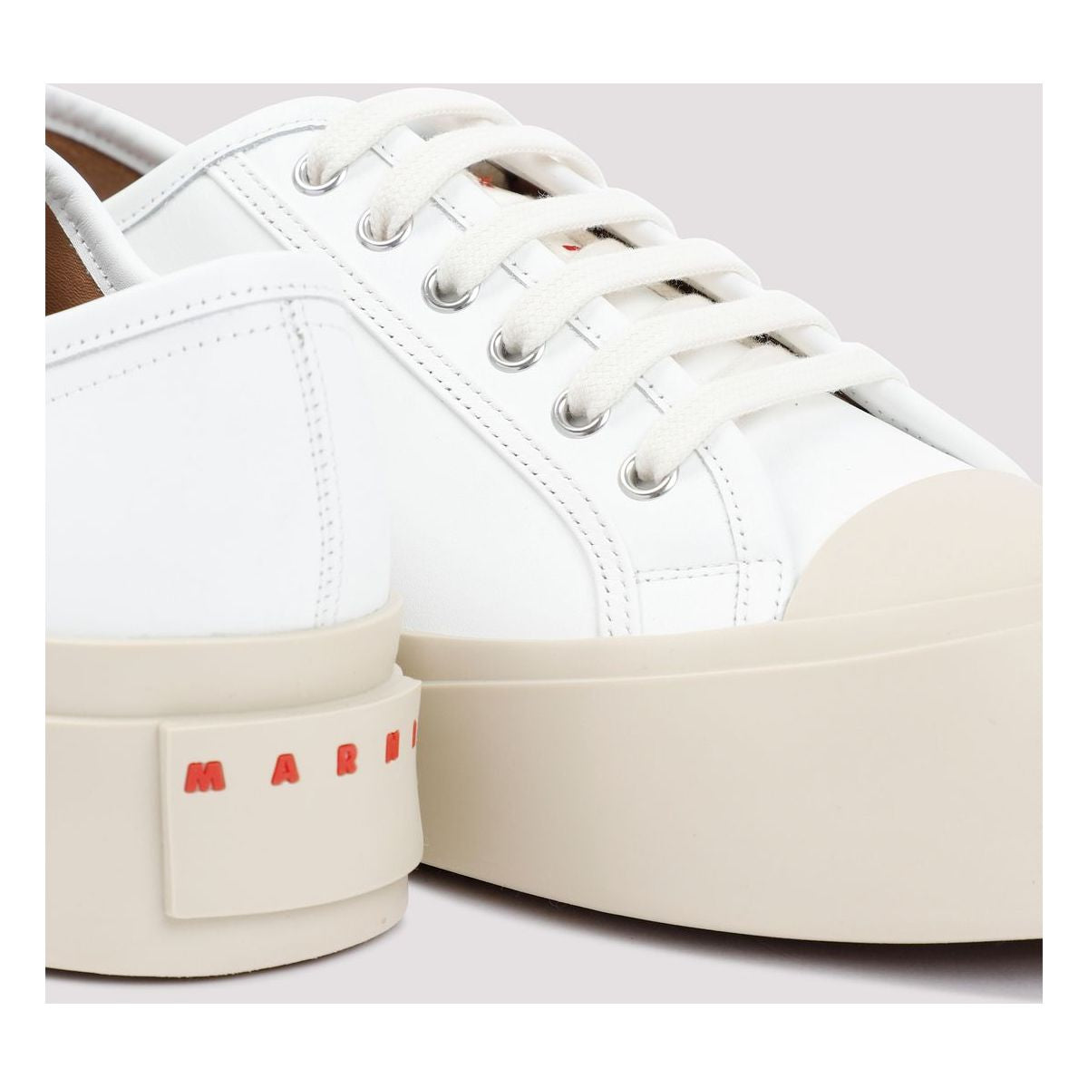 LEATHER PABLO SNEAKERS