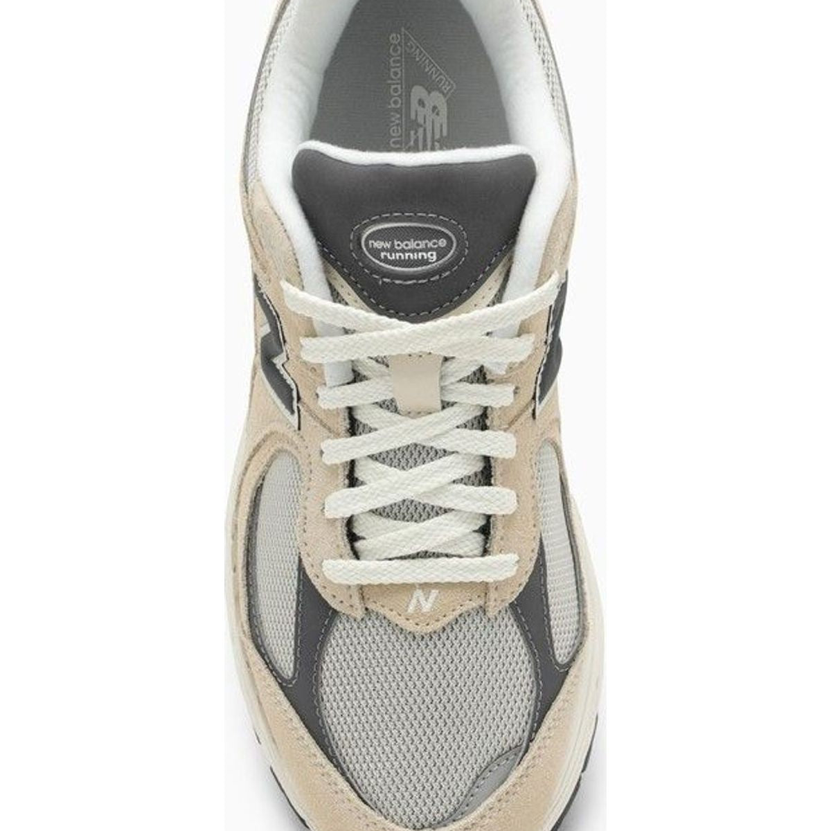 LOW M2002R SANDSTONE SNEAKERS