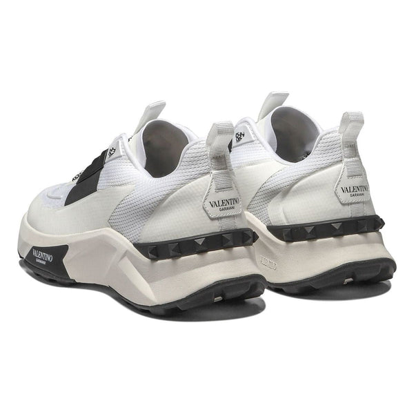 "TRUE ACT"  SNEAKERS