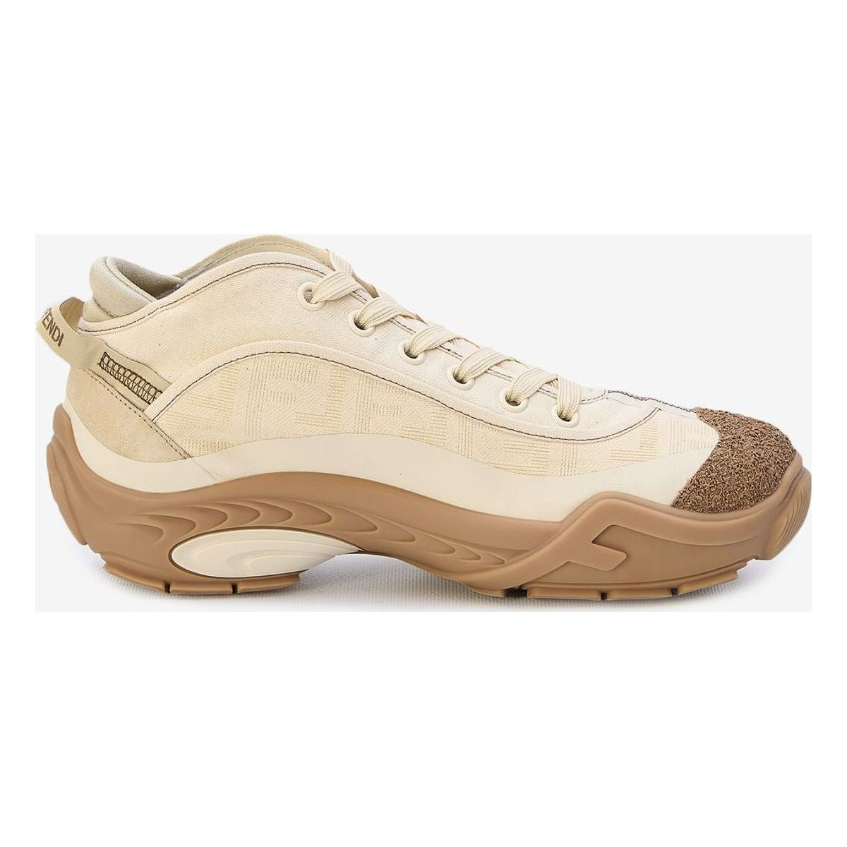 Tag Sneakers