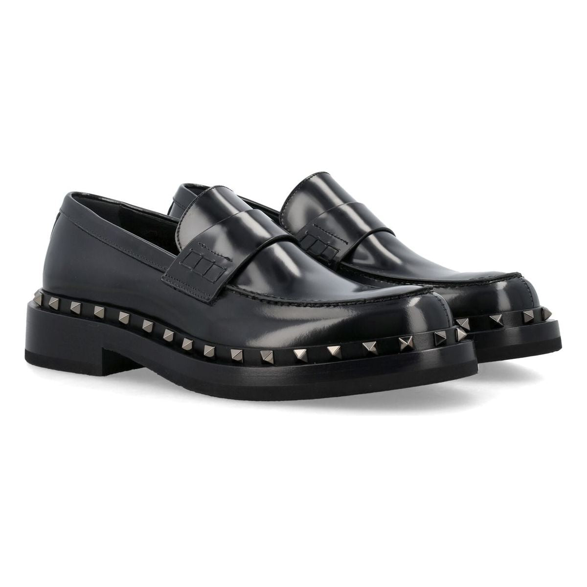 ROCKSTUD LOAFER
