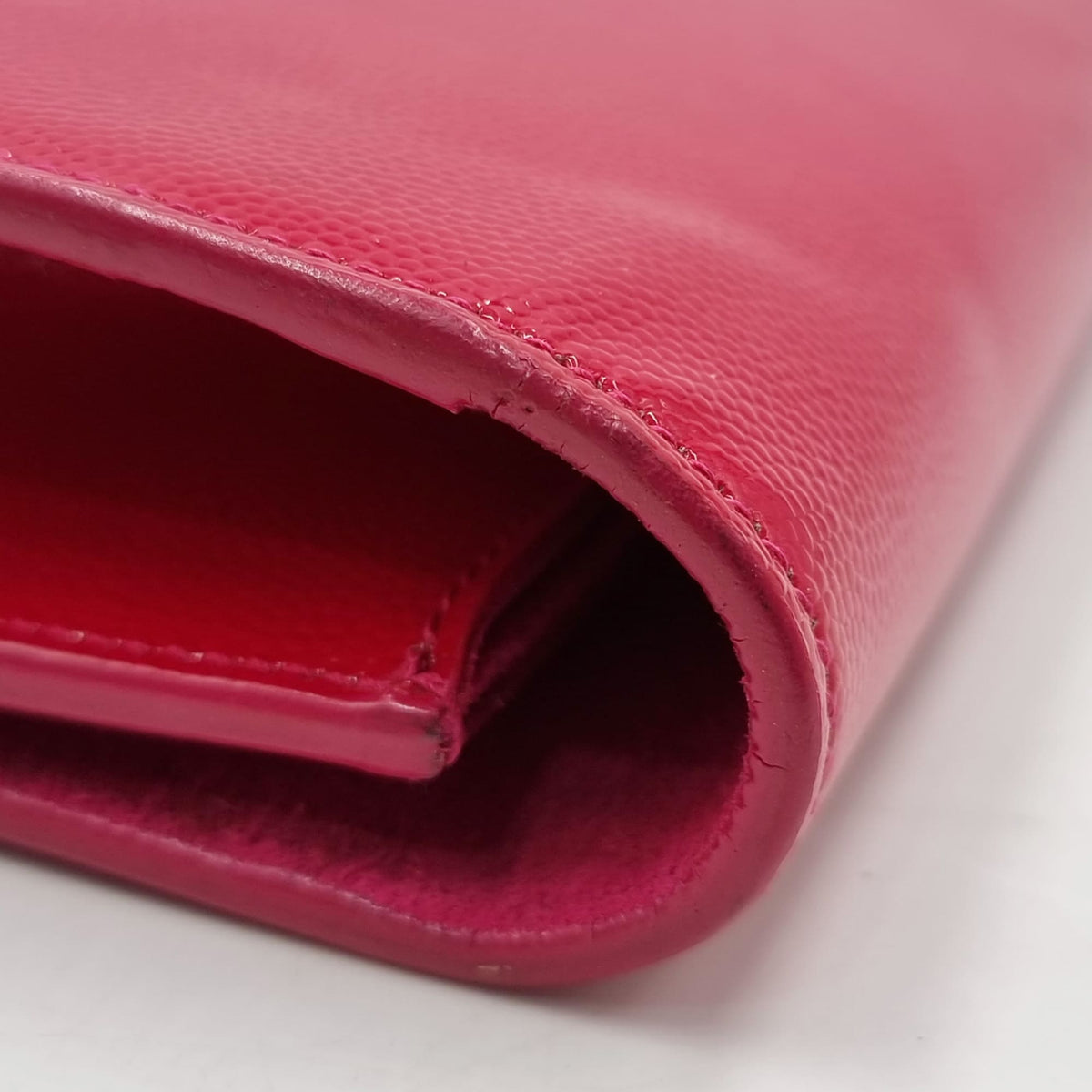 Classic Monogram Kate Clutch Fuchsia
