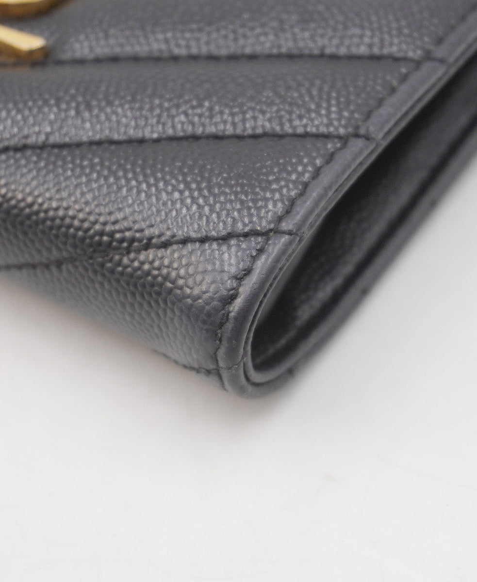 Matelassé Leather Cassandre Zip Compact Wallet Black