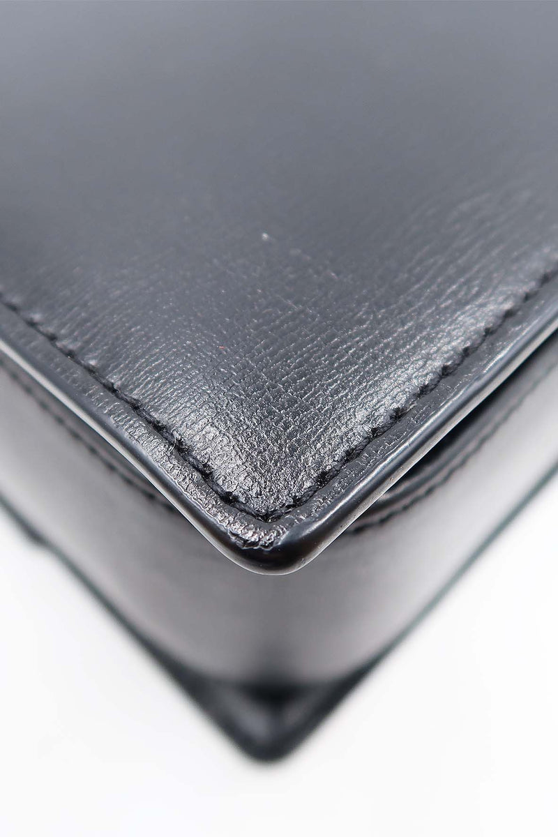 Medium Bellechasse Black