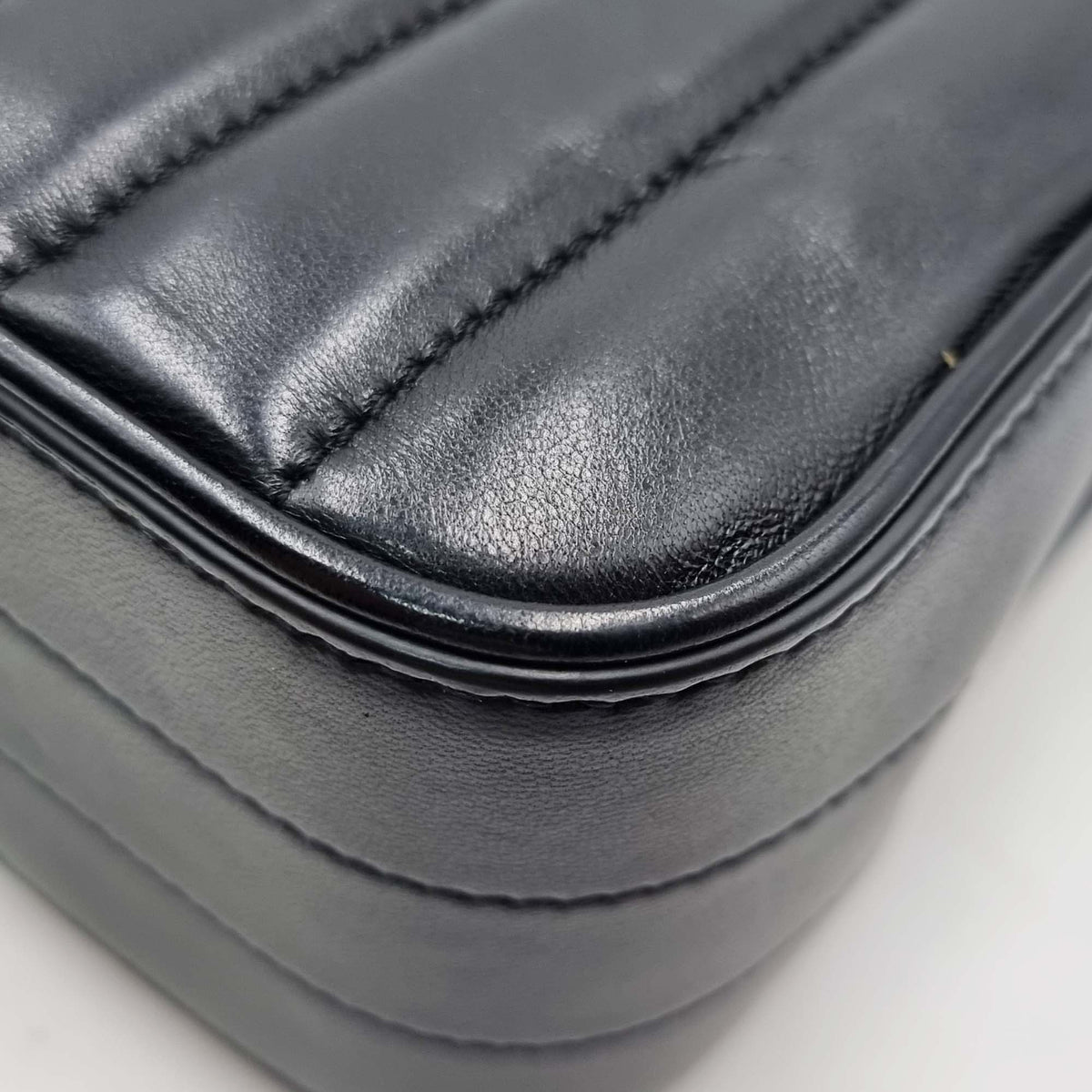 Medium Monogram Vicky Black