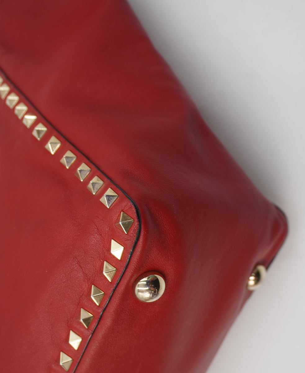 Medium Rockstud Trapeze Tote Red