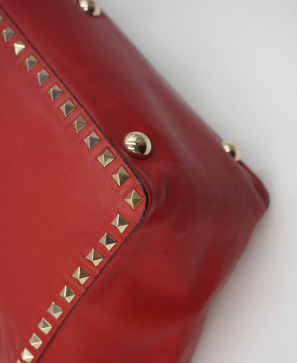Medium Rockstud Trapeze Tote Red