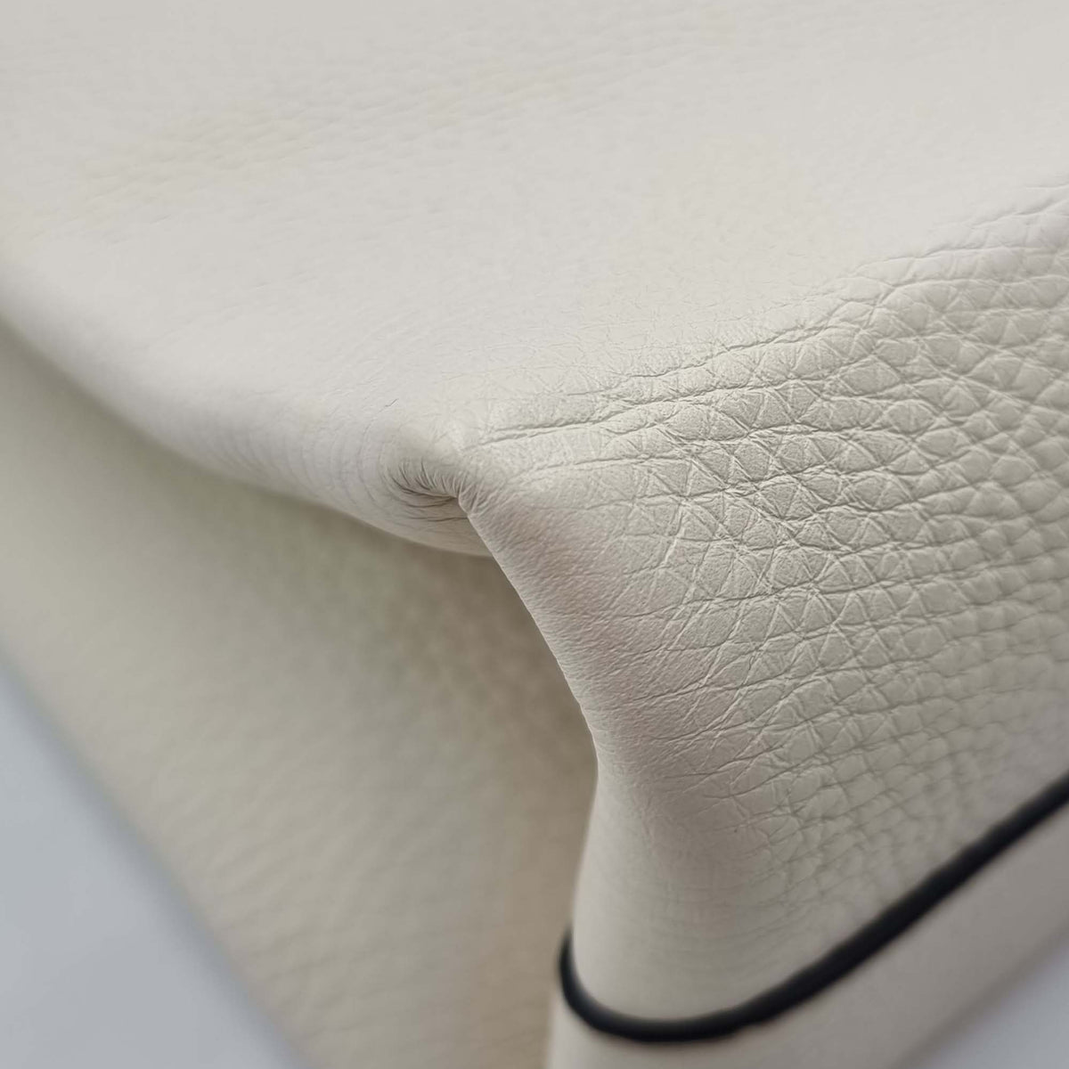 Vring Tote Bag White